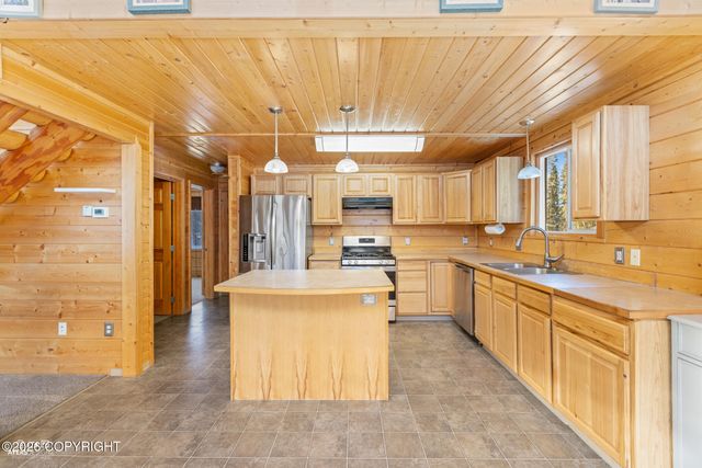 38863 Ian Circle, Sterling, AK 99672