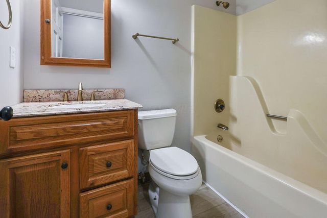 9484 Johnstown Utica Road, Johnstown, OH 43031