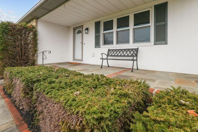 9484 Johnstown Utica Road, Johnstown, OH 43031