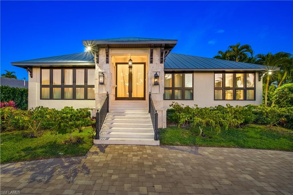 1585 Mullet LN, NAPLES, FL 34102 — photo 2