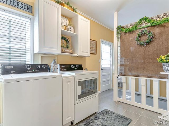 817 Saint Louis Street, Edwardsville, IL 62025
