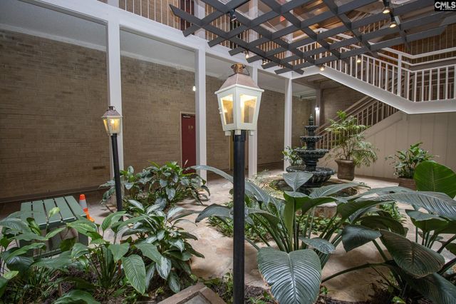 619 King Street 801, Columbia, SC 29205