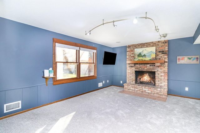 3244 Ensign Court N, New Hope, MN 55427