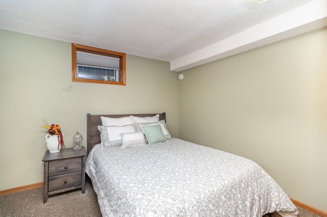 3244 Ensign Court N, New Hope, MN 55427