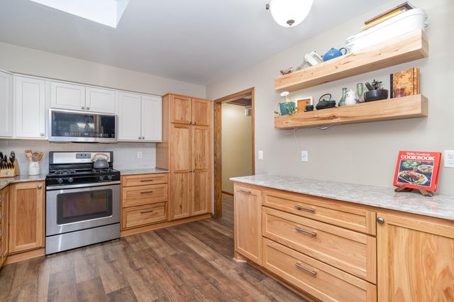 3244 Ensign Court N, New Hope, MN 55427