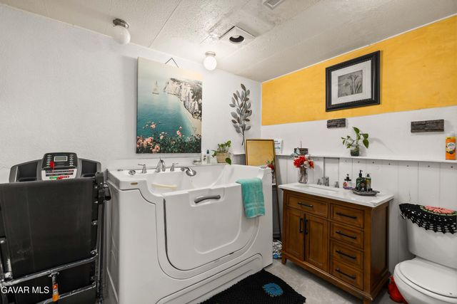 3300 W 15th Street 272, Rosamond, CA 93560