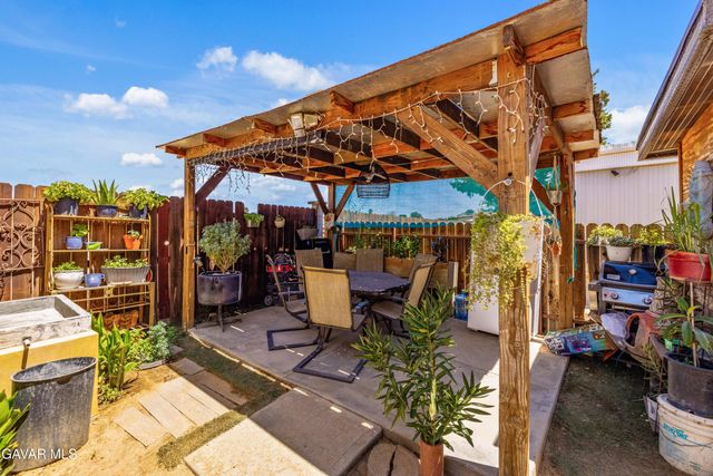 3300 W 15th Street 272, Rosamond, CA 93560