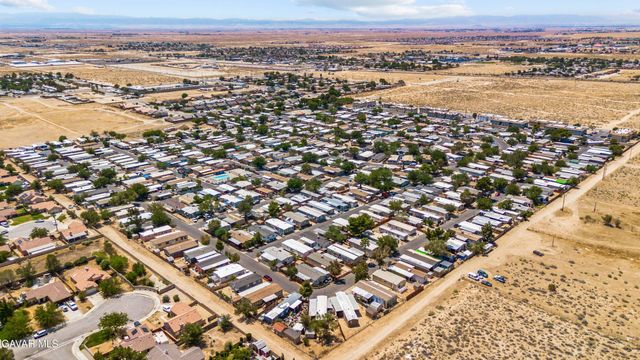 3300 W 15th Street 272, Rosamond, CA 93560