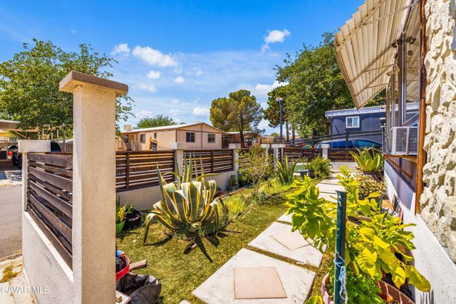 3300 W 15th Street 272, Rosamond, CA 93560