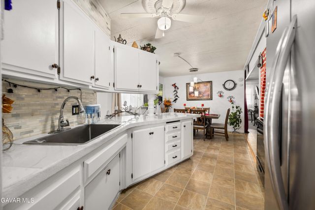 3300 W 15th Street 272, Rosamond, CA 93560