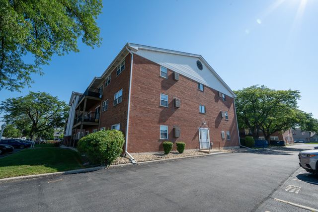 6115 W 94TH Street A5, Oak Lawn, IL 60453