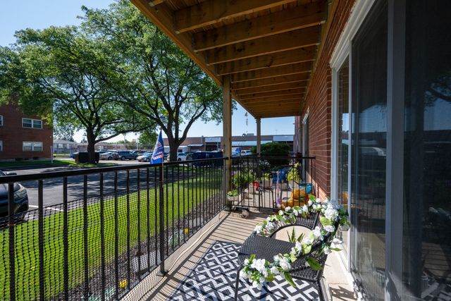 6115 W 94TH Street A5, Oak Lawn, IL 60453