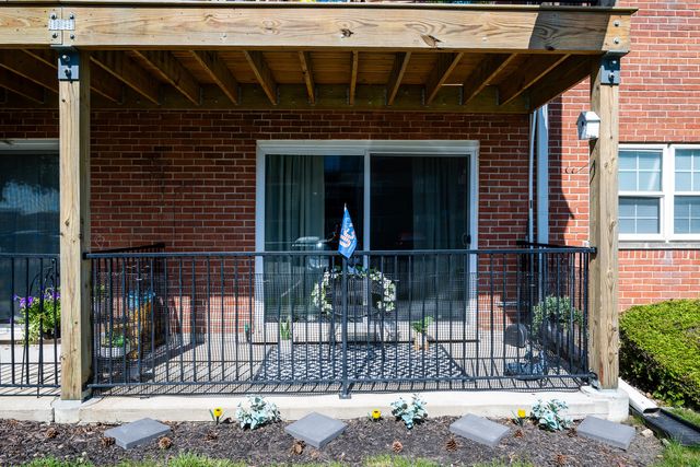 6115 W 94TH Street A5, Oak Lawn, IL 60453