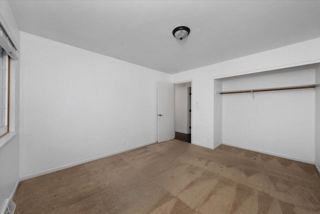 8100 W Green Tree ROAD, Milwaukee, WI 53223