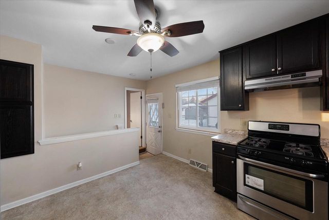 8100 W Green Tree ROAD, Milwaukee, WI 53223