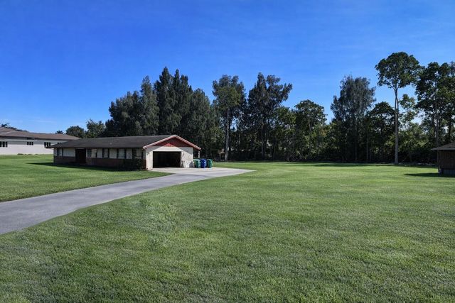 17330 SW 58 Street, Southwest Ranches, FL 33331