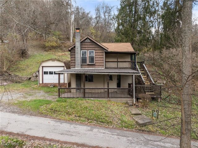 710 Cemetery Road, Martins Ferry, OH 43935
