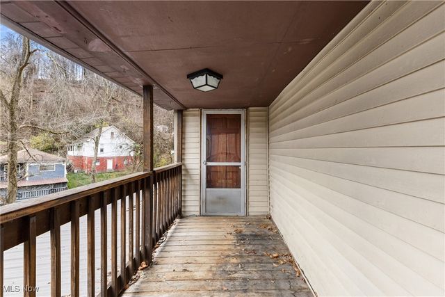 710 Cemetery Road, Martins Ferry, OH 43935