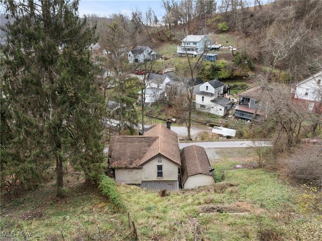 710 Cemetery Road, Martins Ferry, OH 43935