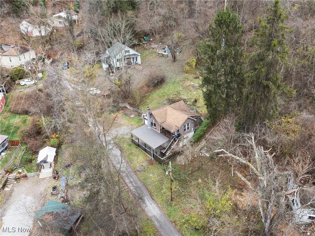 710 Cemetery Road, Martins Ferry, OH 43935