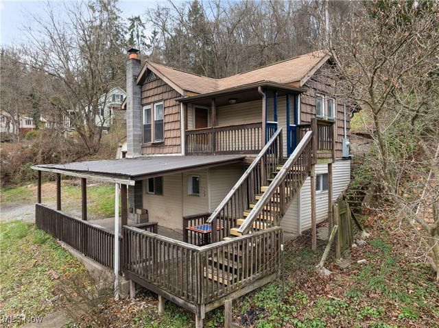 710 Cemetery Road, Martins Ferry, OH 43935
