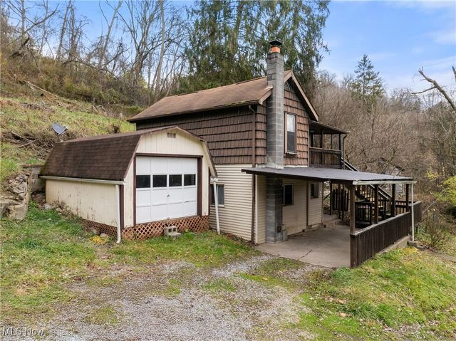 710 Cemetery Road, Martins Ferry, OH 43935