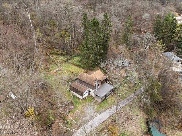 710 Cemetery Road, Martins Ferry, OH 43935