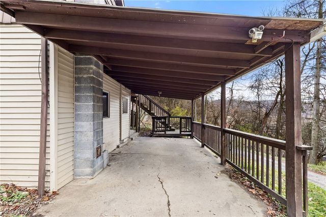 710 Cemetery Road, Martins Ferry, OH 43935