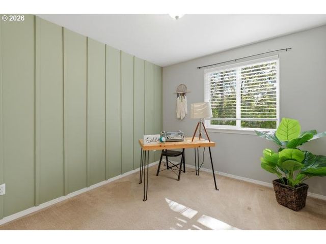 466 S CORINNE Dr, Newberg, OR 97132