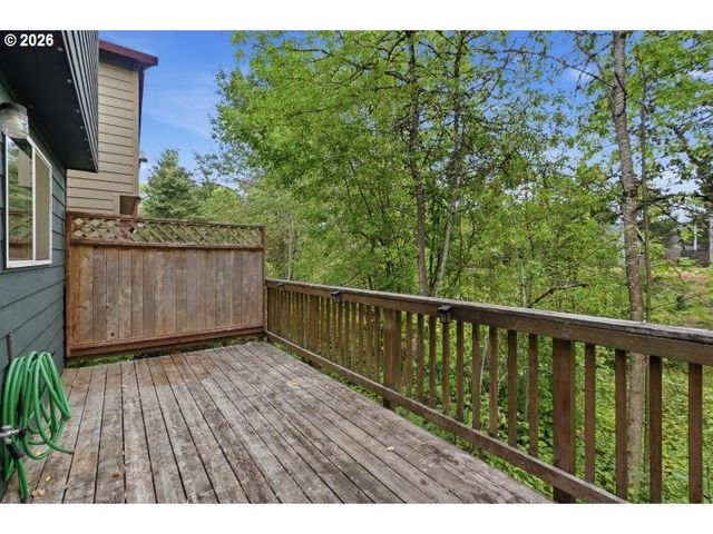466 S CORINNE Dr, Newberg, OR 97132