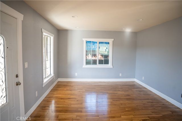 2143 W Arlington, Long Beach, CA 90810