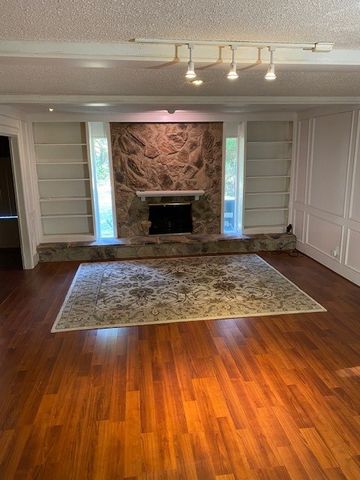 523 Softwood Drive, Duncanville, TX 75137