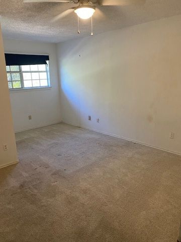 523 Softwood Drive, Duncanville, TX 75137