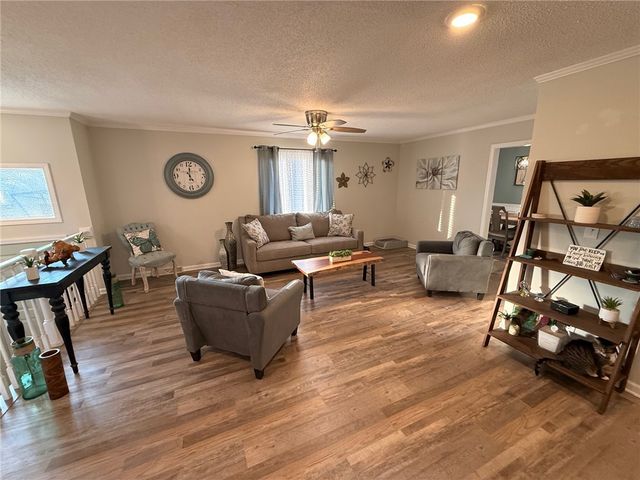 141 Poinsettia Drive, Easley, SC 29642