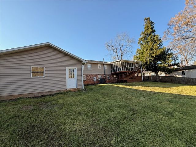 141 Poinsettia Drive, Easley, SC 29642