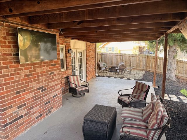 141 Poinsettia Drive, Easley, SC 29642