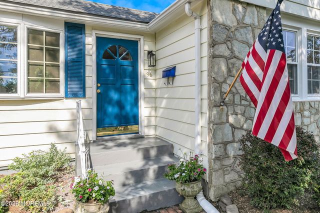 96 E River Road, Rumson, NJ 07760