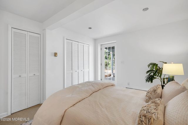 96 E River Road, Rumson, NJ 07760