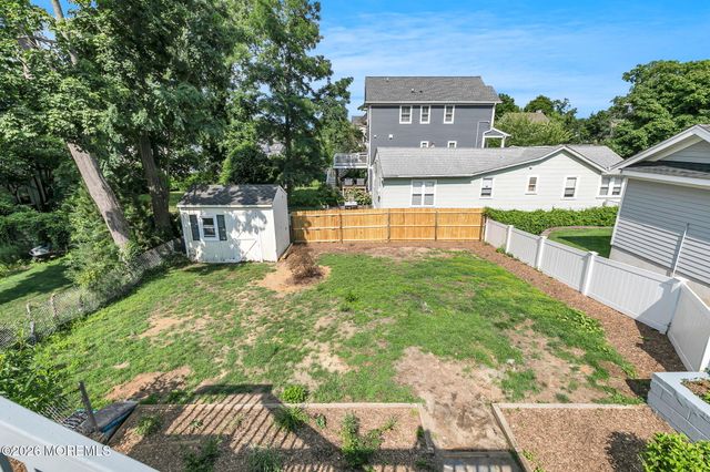 96 E River Road, Rumson, NJ 07760
