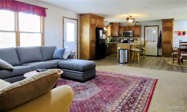 1604 Tamarack Drive, St Charles, MO 63301