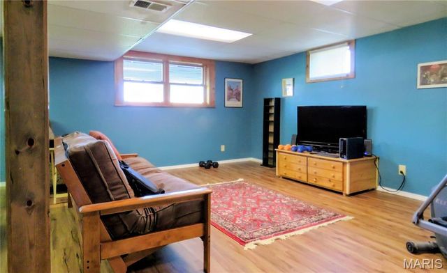 1604 Tamarack Drive, St Charles, MO 63301