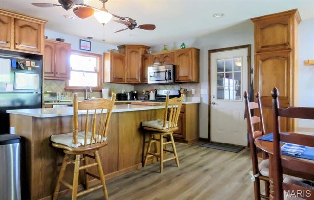 1604 Tamarack Drive, St Charles, MO 63301