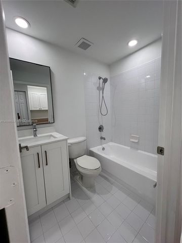 18739 SW 28th Street, Miramar, FL 33029
