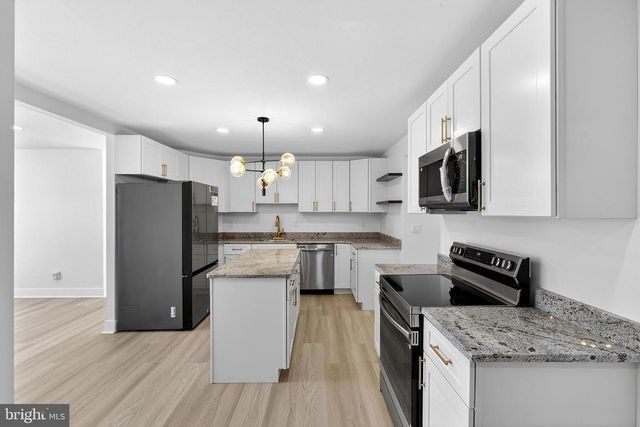 70 PRANGS LN, New Castle, DE 19720