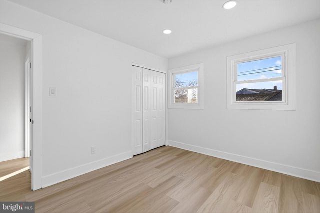 70 PRANGS LN, New Castle, DE 19720