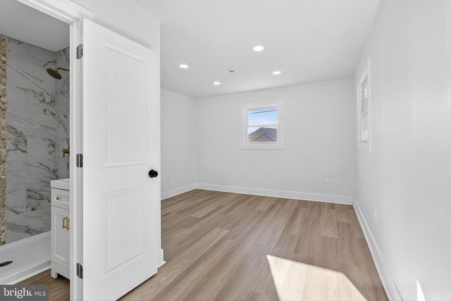 70 PRANGS LN, New Castle, DE 19720