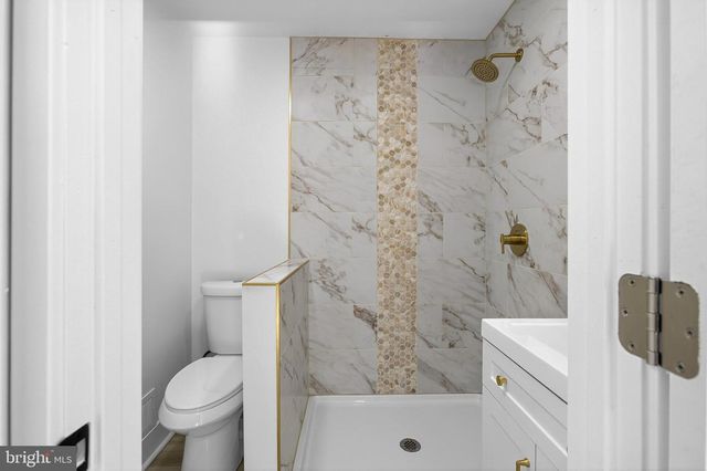 70 PRANGS LN, New Castle, DE 19720