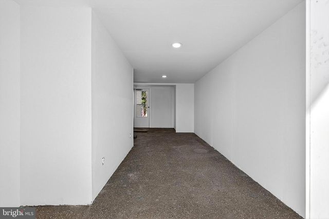 70 PRANGS LN, New Castle, DE 19720