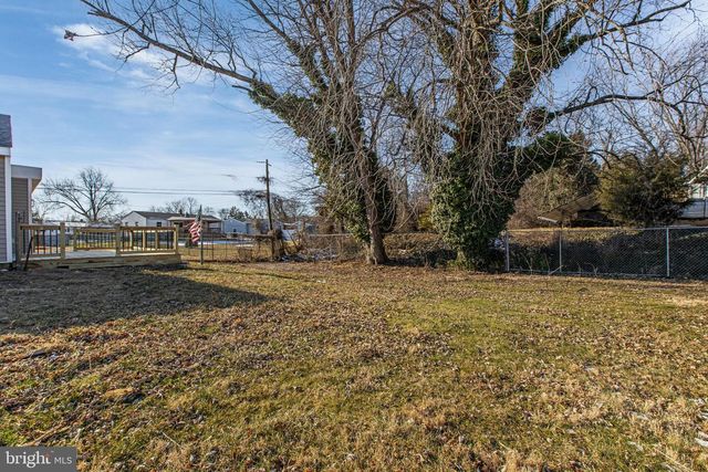 70 PRANGS LN, New Castle, DE 19720