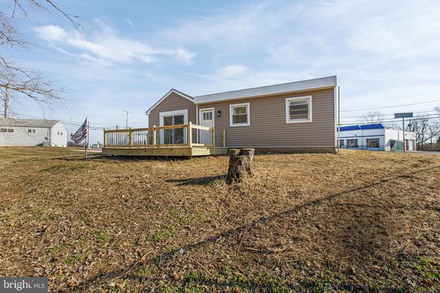 70 PRANGS LN, New Castle, DE 19720